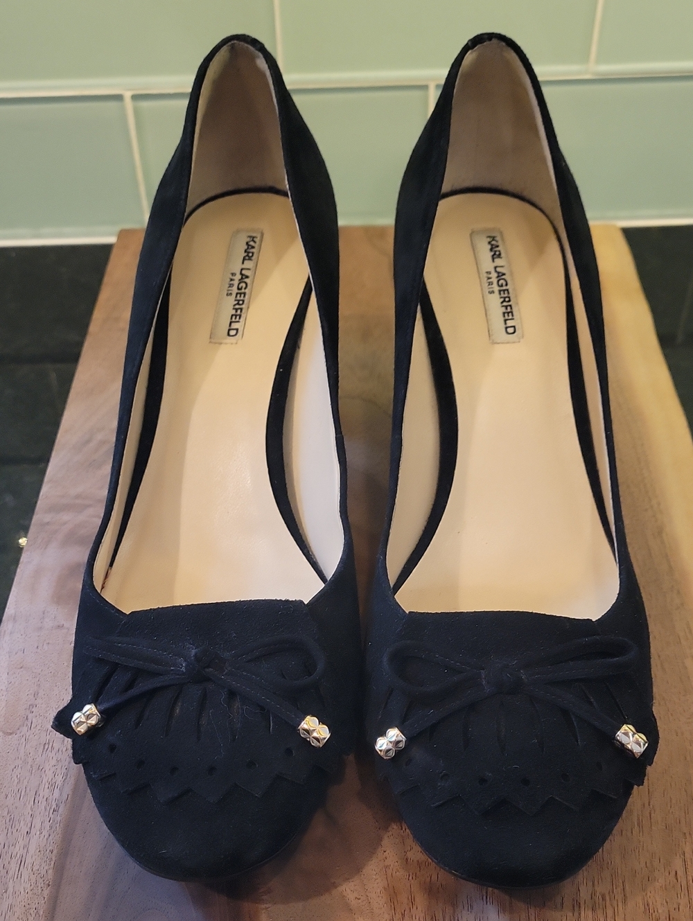 Karl Lagerfeld Black Suede Bow Tassel Pumps